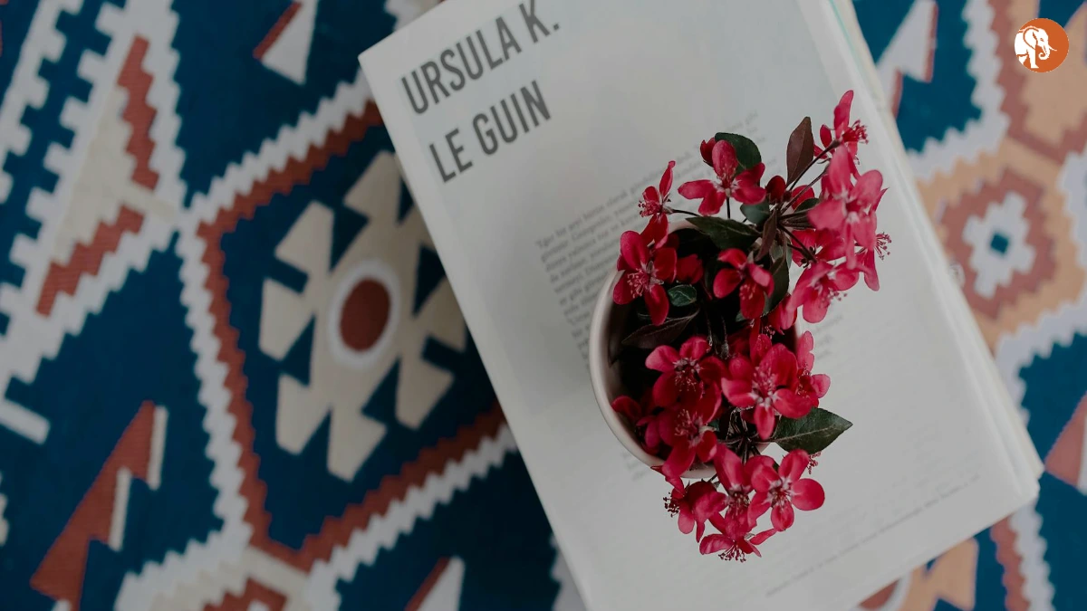 उर्सुला ले गुइन: एक प्रेरणादायक लेखिका की यात्रा उर्सुला ले गुइन: एक प्रेरणादायक लेखिका की यात्रा